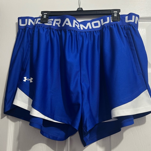 Women’s Plus Size Under Armour Shorts - Picture 3 of 4